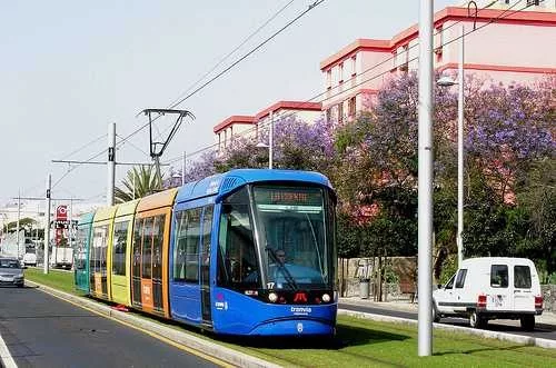 El Cabildo de Tenerife suspende el servicio entre las 20.00 horas del sábado 1 de diciembre y las 4.00 horas del domingo