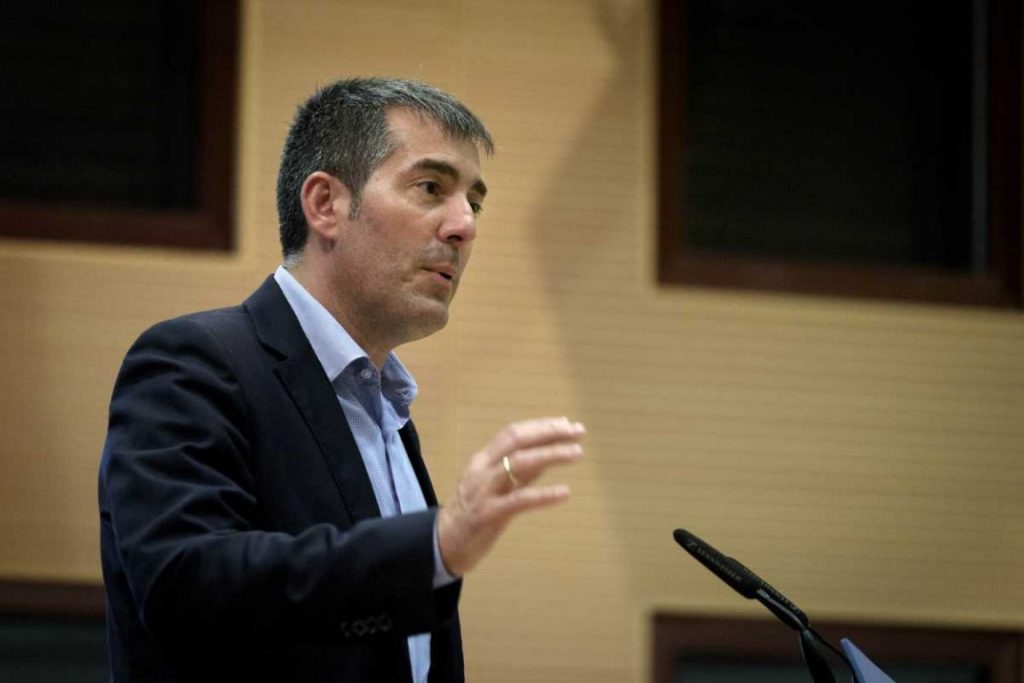 La jueza ha elevado la causa al TSJC ante la condición de aforado del presidente