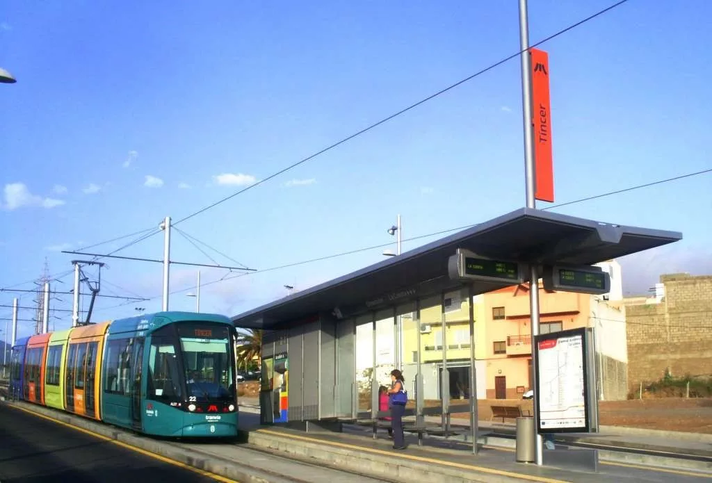 Ese mismo día entra en vigor la bonificación del 50% del transporte colectivo