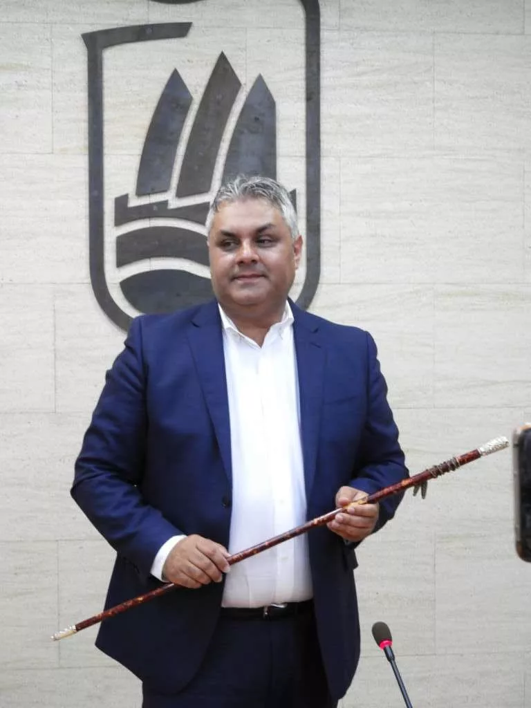 La única candidatura presentada a la Alcaldía durante la sesión plenaria fue la de Juan Jiménez González