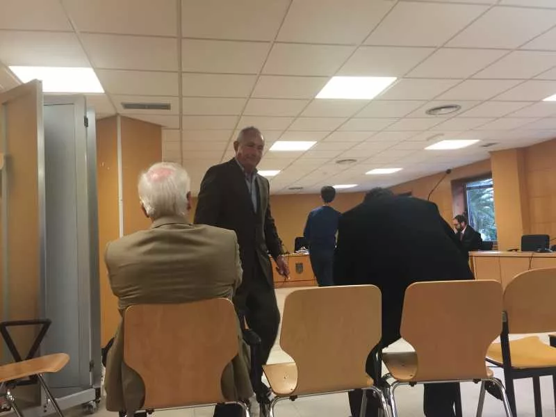 La Audiencia Provincial acuerda prorrogar la libertad de los condenados por las extracciones ilegales de Güímar durante un año