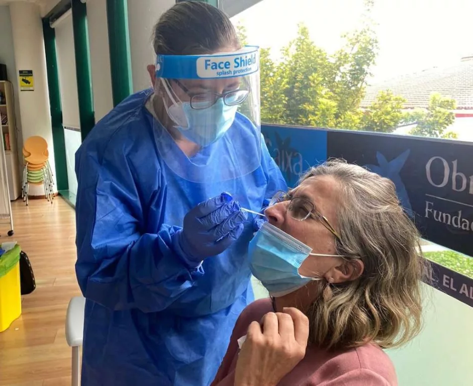 Gran Canaria suma 414 contagiados y Tenerife 257 / 43 personas necesitan cuidados intensivos y 294 ingreso en planta