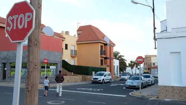 El Ayuntamiento majorero se niega a cumplir la Ley de Memoria porque "la calle José Antonio" homenajea "a un vecino y no a Primero de Rivera"