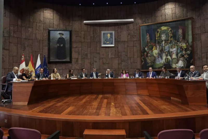 Consejo de Gobierno celebrado en el Cabildo de La Gomera.