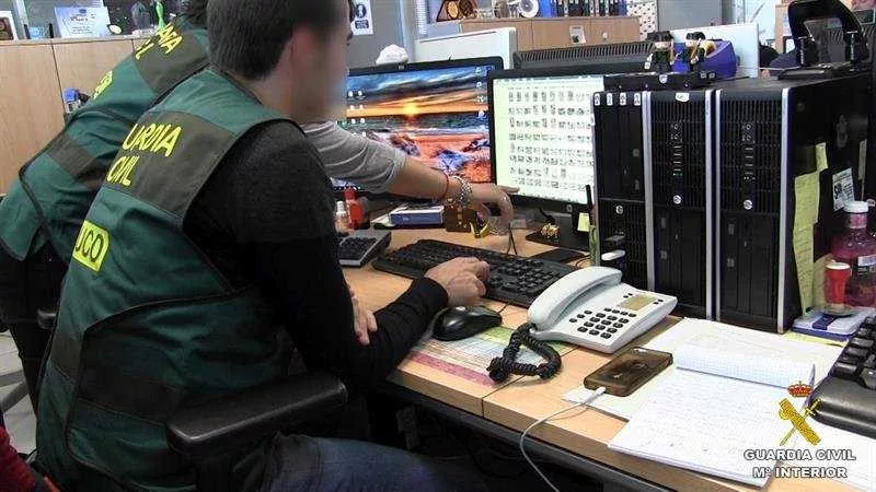 Aprovechaba su actividad profesional para atraer a sus víctimas por las redes sociales