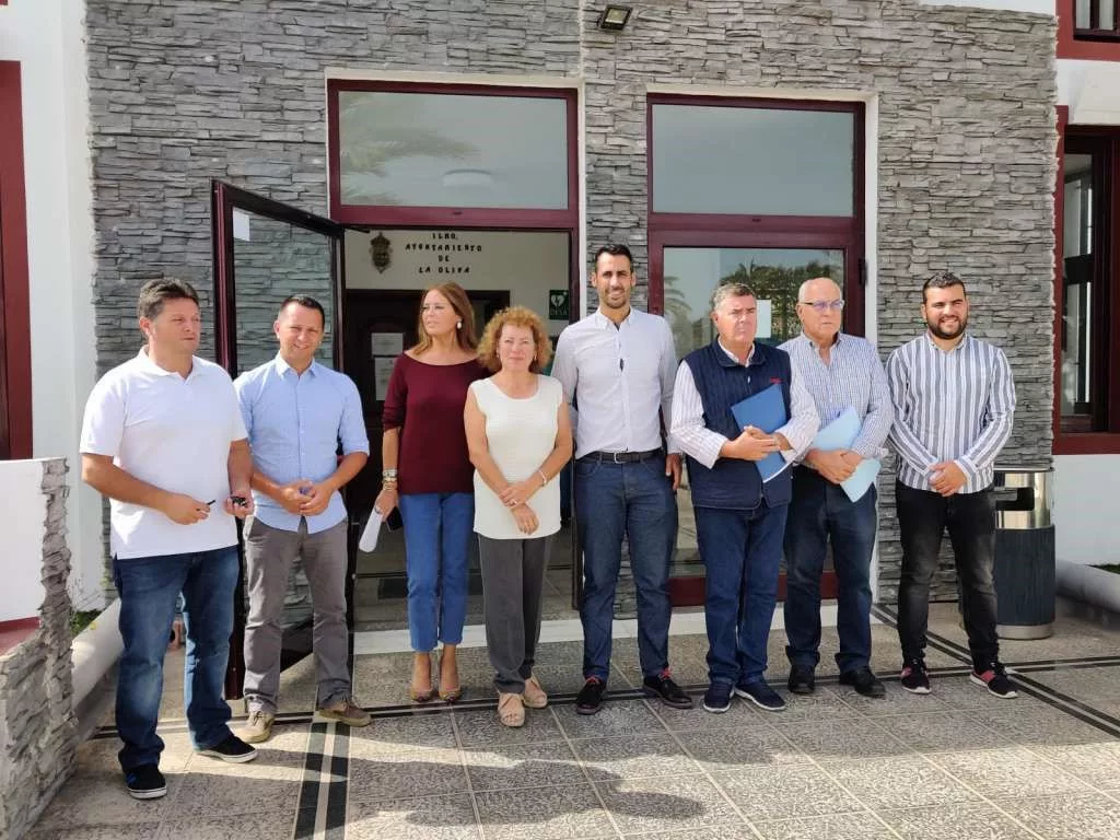 Acuerdo institucional de apoyo a los trabajadores del hotel Oliva Beach y de rechazo a la demora del Gobierno de España en la tramitación
