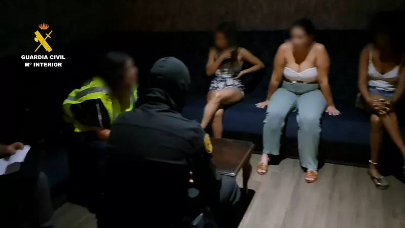 Entre las 25 víctimas había una menor de edad.