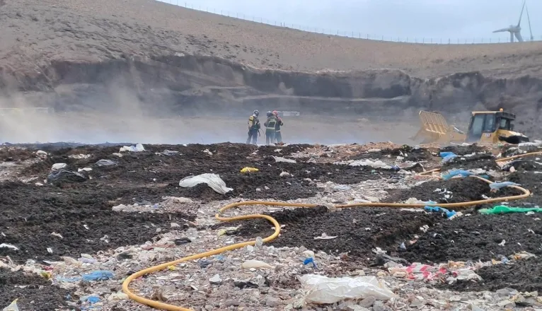 incendio-en-zonzamas_1_766x440