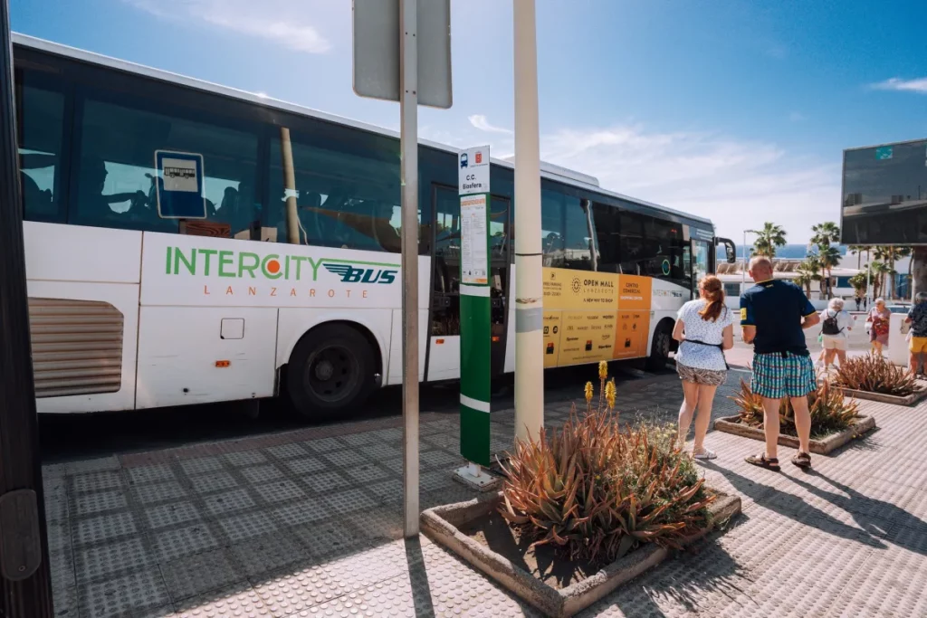 intercity bus lanzarote