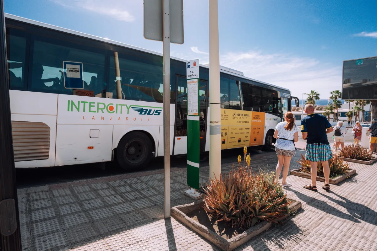 intercity bus lanzarote