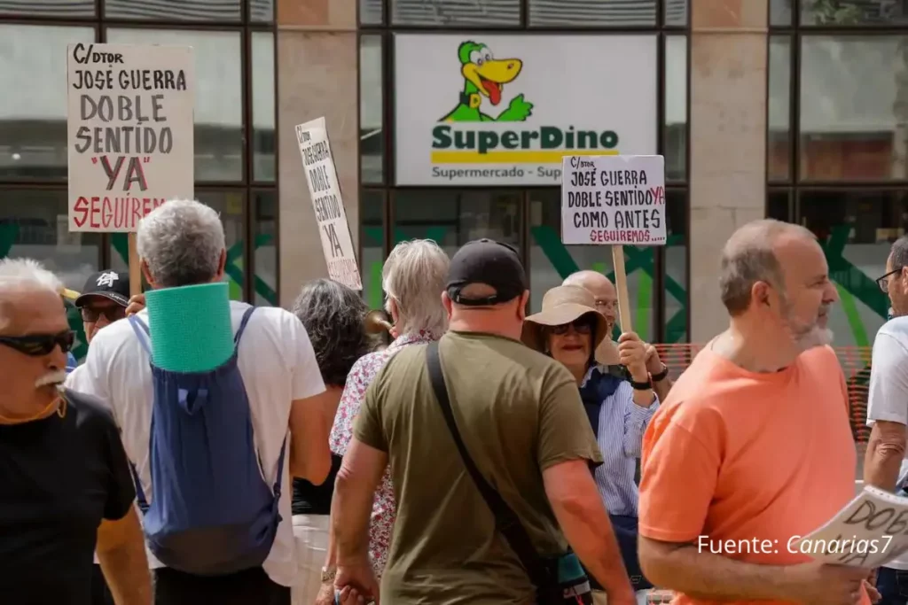 Manifestación vecinos La Isleta