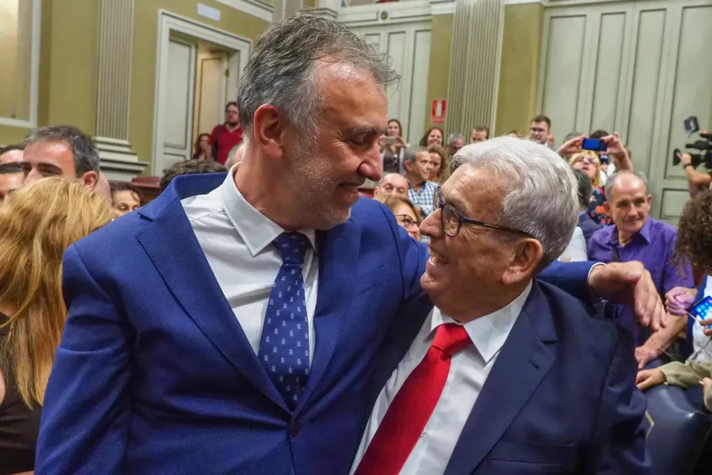 padre angel victor torres