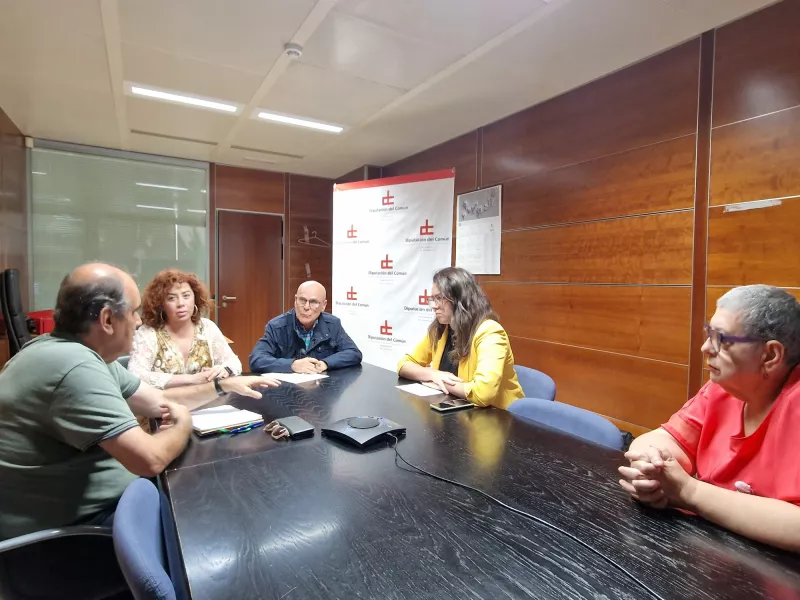 Representantes de Ámate se reúnen con el Diputado del Común. /Cedida