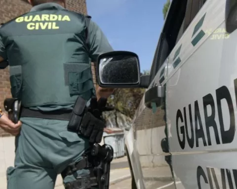 El detenido por la muerte de su madre en Arona (Tenerife) será valorado por una unidad de psiquiatría