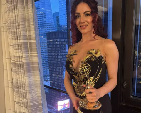 La actriz canaria Naira Hernández gana un Emmy en Nueva York por el anuncio “Anti Scammer”
