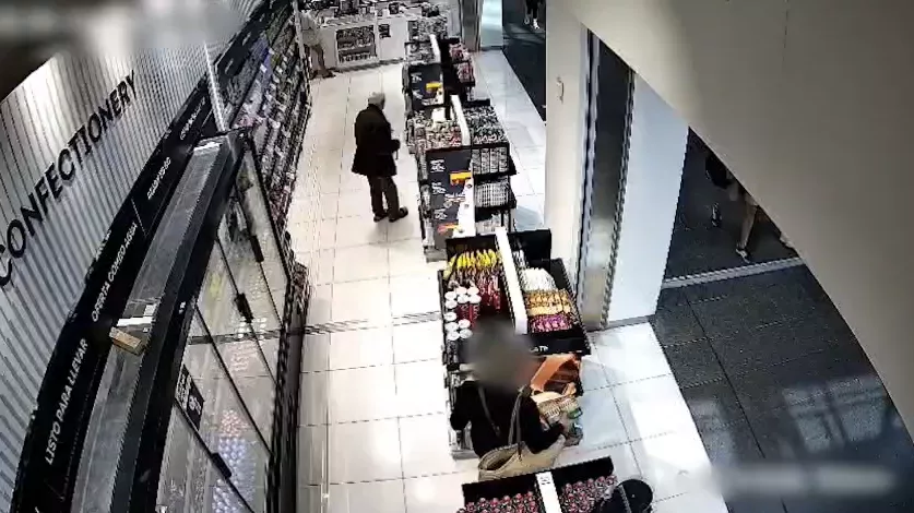 La Guardia Civil desarticula un grupo criminal que cometía hurtos de tabaco en diversos aeropuertos españoles