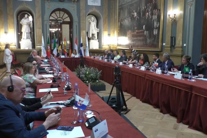 La presidenta del Parlamento de Canarias y de la CALRE presidió en el Senado la reunión del Comité Permanente de la Conferencia de Asambleas legislativas regionales de Europa