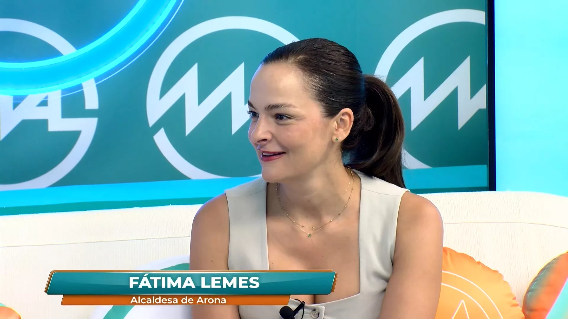Fátima Lemes, alcaldesa de Arona, en el Programa de Manuel Artiles.