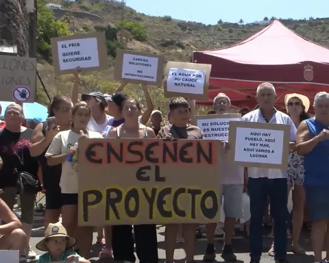 Los vecinos de El Pris piden paralizar las obras previstas por el Cabildo