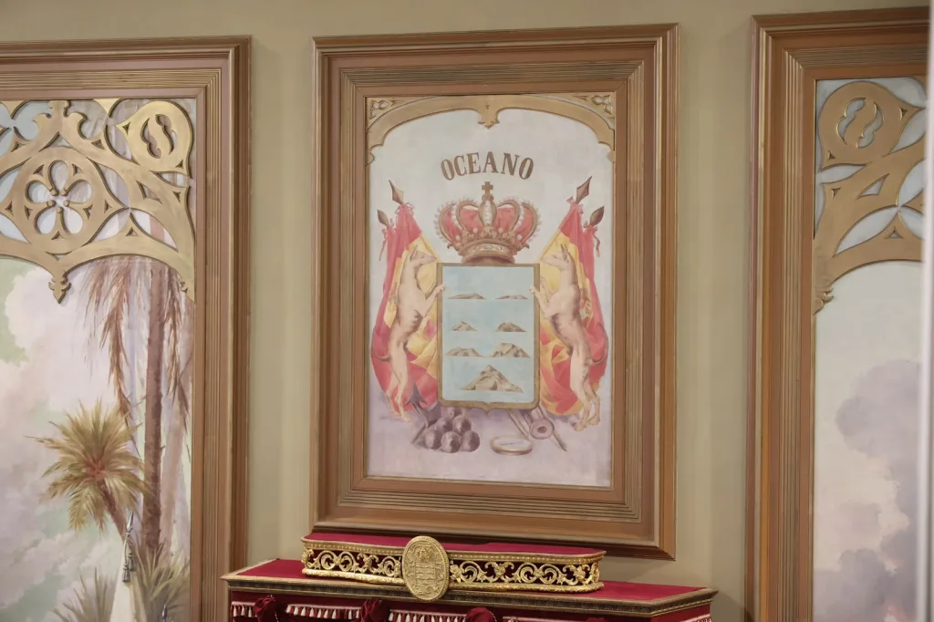 restauración del escudo de la antigua Diputación Provincial